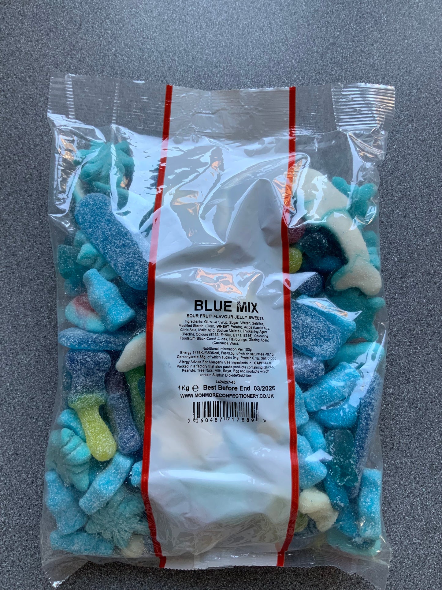 1 kg blue mixed sweets